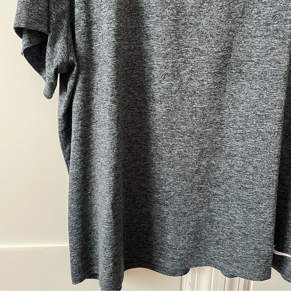 Nike Dri-Fit Athletic Short Sleeve Top Gray Sz 2X - Picture 6 of 15